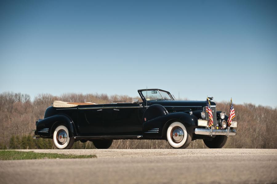  Cadillac V16 Presidential Convertible Parade Limousine by Fleetwood 1938 года  (фото 57 из 57)